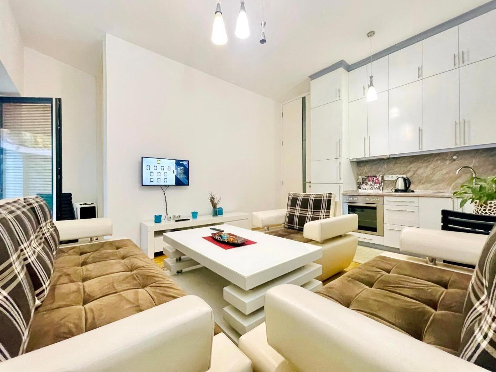 Apartment Centar Emirates