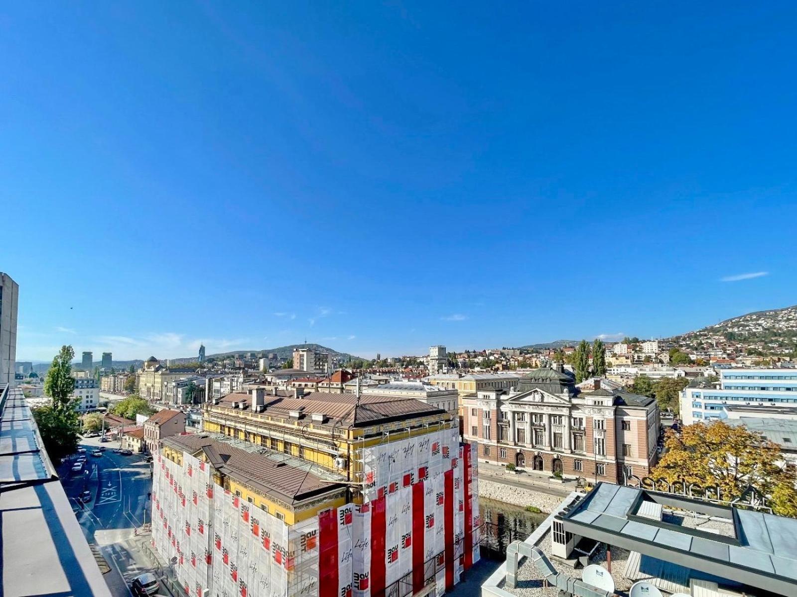 Centar Emirates * Sarajevo